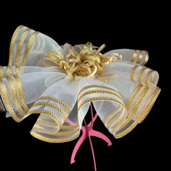 Vintage Hat Beige and Gold - Picture 2 of 3